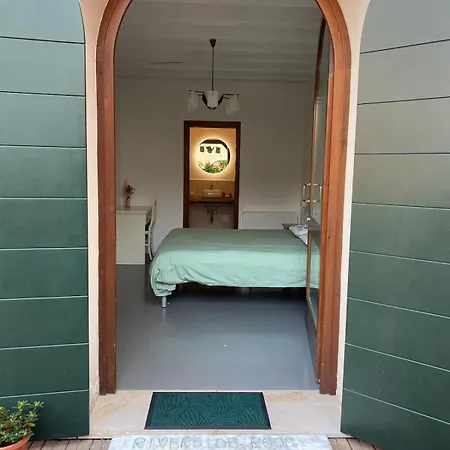 Restera Open - Riverside Homestay szállás